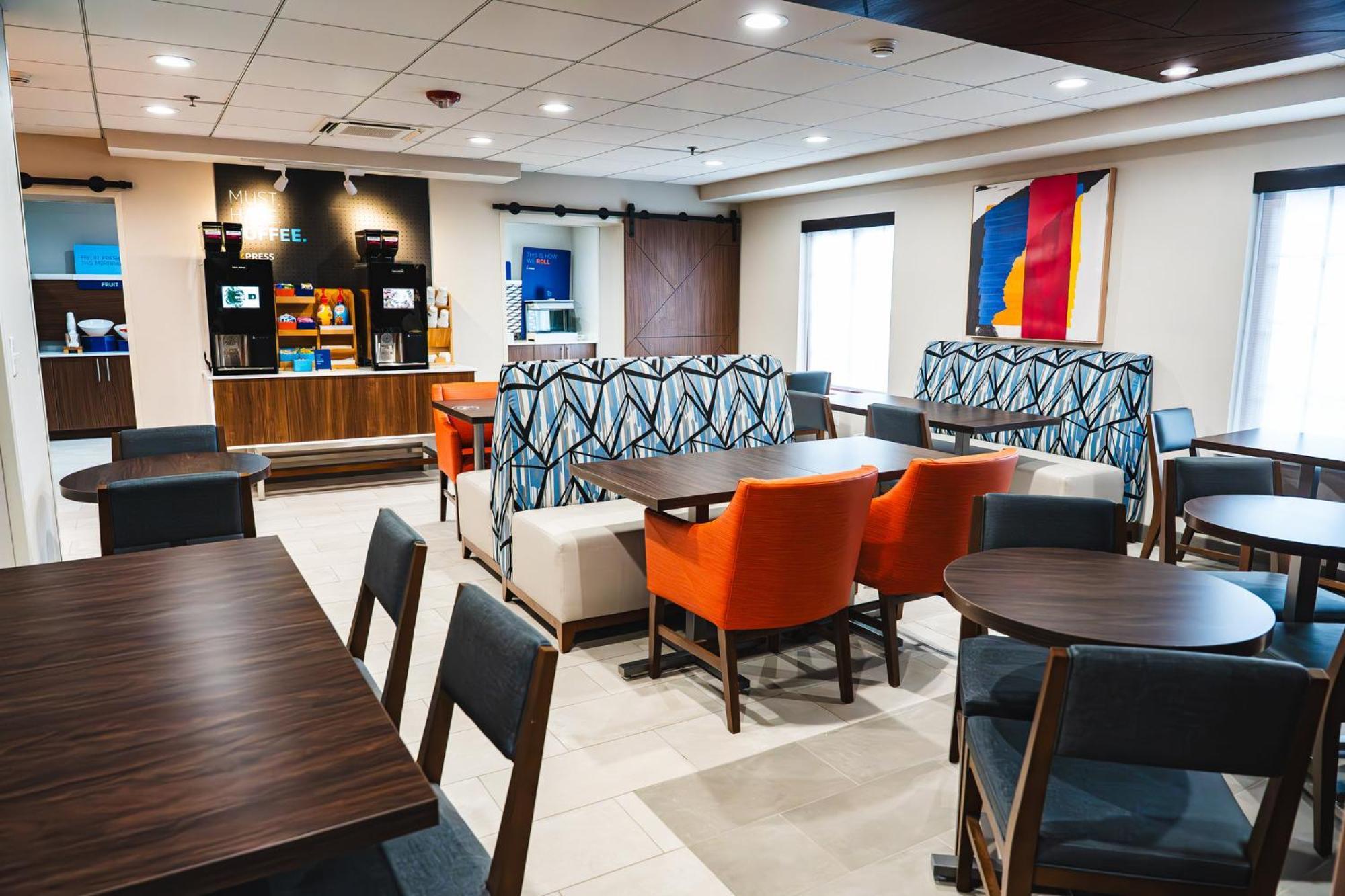 Holiday Inn Express Frazer - Malvern By Ihg Exterior foto